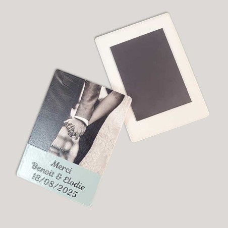 Magnet personnalisé avec photo, texte et fond coloré