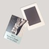 Magnet personnalisé avec photo, texte et fond coloré