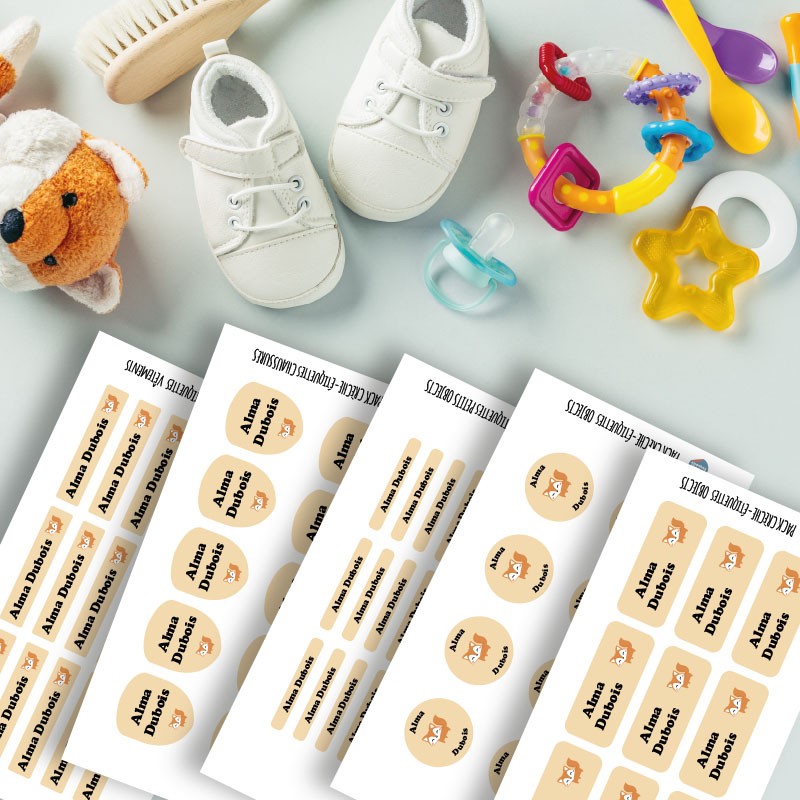 pack autocollant personnalisable pour la crèche